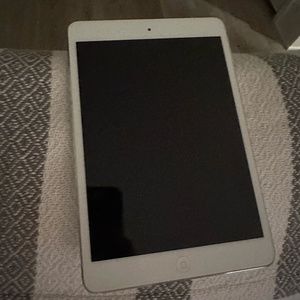 IPAD MINI